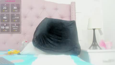 Snapshot of ebonyprolapse chatting on 09-08-25, 09:14 Ebony Prolapse online show from 09-08-25, 09:14
