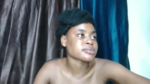 ebonypussy_xx online show from 10-15-25, 11:49