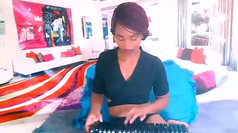 Candy online show from 02-06-25, 09:00