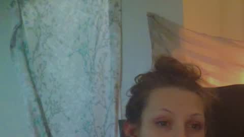 Snapshot of ebrown419 chatting on 11-20-25, 08:47 ebrown419 online show from 11-20-25, 08:47