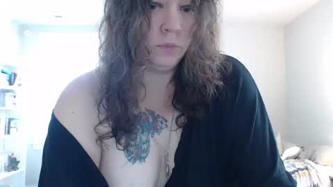 Weird Echo online show from 10-14-25, 04:52