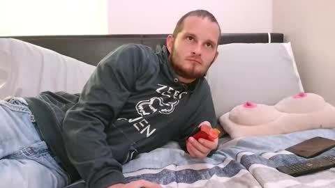 eclipticice94 online show from 11-23-25, 11:15