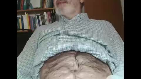 Snapshot of edal1 chatting on 11-25-25, 07:25 edal1 online show from 11-25-25, 07:25