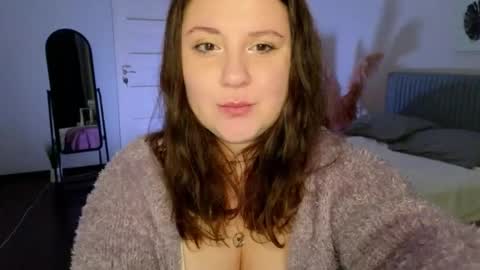      online show from 09-27-25, 07:08