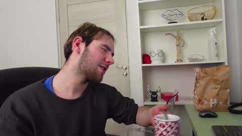 Snapshot of eddie_druski chatting on 02-28-26, 01:01 EDDIE DRUSKI online show from 02-28-26, 01:01