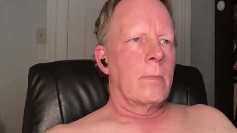 Eddy online show from 04-10-26, 02:39