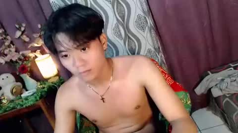 edelcum_xx online show from 03-09-25, 06:11