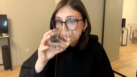 Lina online show from 02-23-26, 01:30