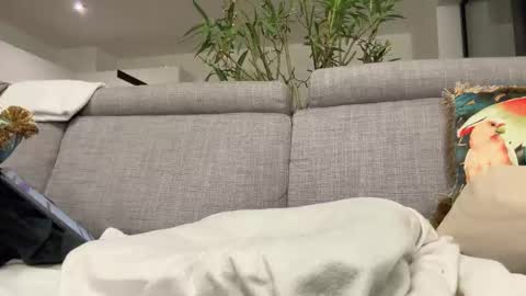 edge_guy online show from 02-08-25, 01:00