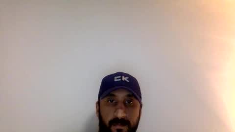 Snapshot of edgeuk1 chatting on 11-15-25, 07:21 edgeuk1 online show from 11-15-25, 07:21