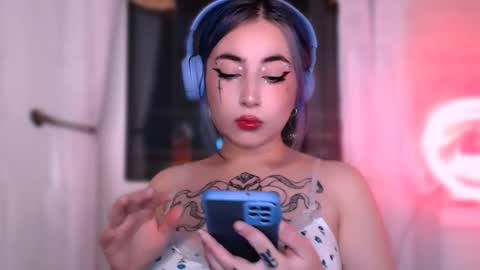 fickle demon made of clumps of matter online show from 09-18-25, 11:07