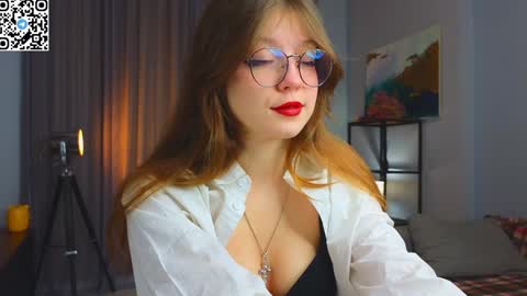 Snapshot of edithbrucker chatting on 02-09-25, 03:00 Im Sally Im new here lets meet online show from 02-09-25, 03:00