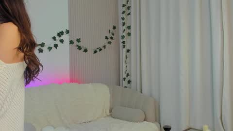 Lisa  online show from 01-08-25, 02:46