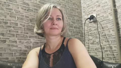 edithmanning online show from 12-25-24, 08:07