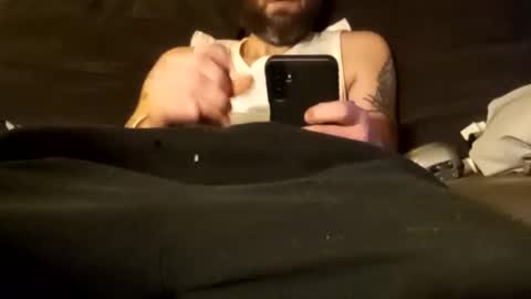 Snapshot of edmore1215 chatting on 01-29-25, 11:20 edmore1215 online show from 01-29-25, 11:20