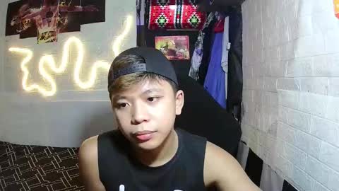 urasian chub online show from 11-23-25, 12:05