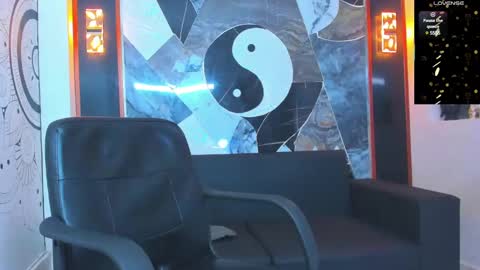 Snapshot of edward_24_ chatting on 02-18-25, 07:32 Edward Colleman online show from 02-18-25, 07:32