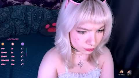 Snapshot of edythecolbert chatting on 12-04-25, 07:33 Rachel online show from 12-04-25, 07:33