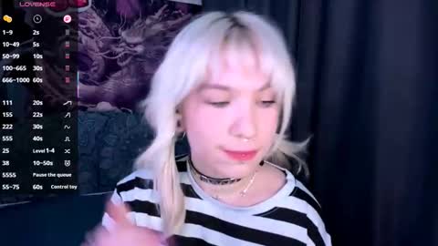 Snapshot of edythecolbert chatting on 12-13-25, 08:04 Rachel online show from 12-13-25, 08:04