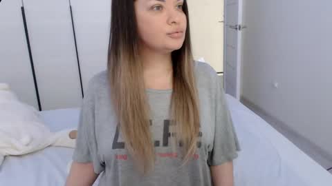 eelena4kiss online show from 02-23-25, 09:44