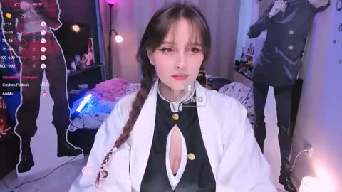 Effie online show from 09-23-25, 05:32