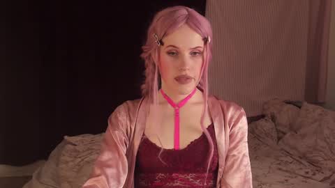 Effie Mur online show from 12-11-24, 06:20