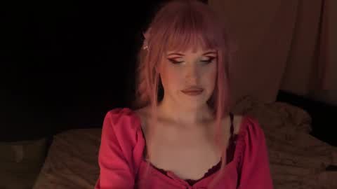 Effie Mur online show from 01-07-25, 06:16