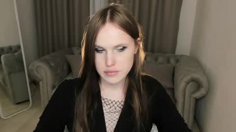 Effie Mur online show from 04-16-26, 10:56