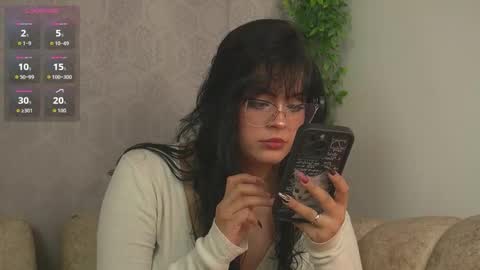 Snapshot of effystone777 chatting on 01-11-26, 02:05 effystone777 online show from 01-11-26, 02:05