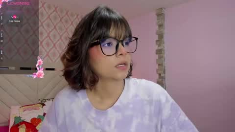 Snapshot of effystonnem chatting on 12-04-24, 07:56  E F F Y  online show from 12-04-24, 07:56