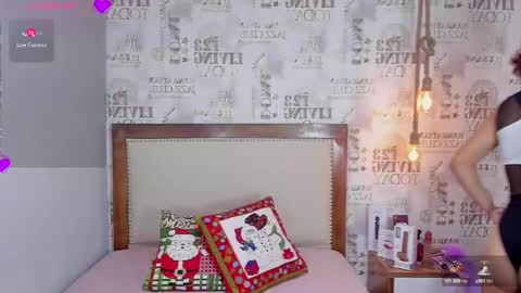 Snapshot of effystonnem chatting on 12-09-24, 07:29  E F F Y  online show from 12-09-24, 07:29