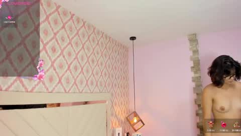 Snapshot of effystonnem chatting on 12-10-24, 10:37  E F F Y  online show from 12-10-24, 10:37