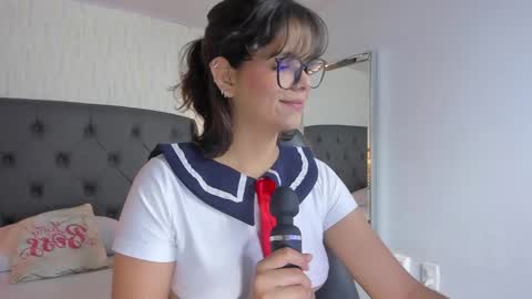 Snapshot of effystonnem chatting on 02-27-25, 07:26  E F F Y  online show from 02-27-25, 07:26