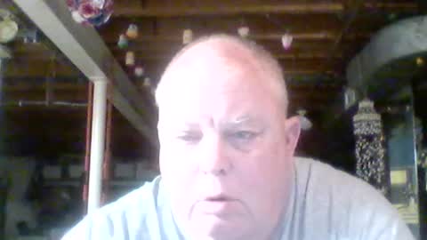 Snapshot of efriff chatting on 06-14-26, 11:23 efriff online show from 06-14-26, 11:23