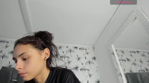 Valery online show from 01-21-25, 01:22