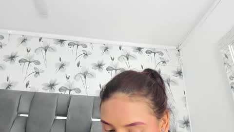 Valery online show from 10-21-25, 06:19