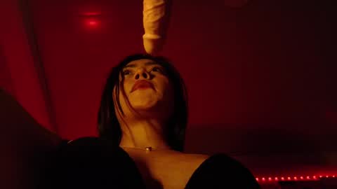 Snapshot of eibyall chatting on 01-29-25, 03:01 Eiby online show from 01-29-25, 03:01