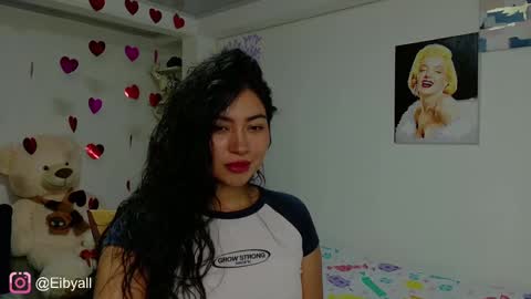 Snapshot of eibyall chatting on 02-18-25, 05:09 Eiby online show from 02-18-25, 05:09