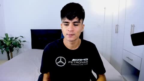 Snapshot of eiden_allenx1 chatting on 01-02-25, 02:02 eiden_allenx1 online show from 01-02-25, 02:02