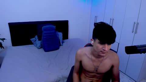 Snapshot of eiden_allenx1 chatting on 01-31-25, 02:17 eiden_allenx1 online show from 01-31-25, 02:17