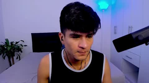 Snapshot of eiden_allenx1 chatting on 02-05-25, 04:03 eiden_allenx1 online show from 02-05-25, 04:03