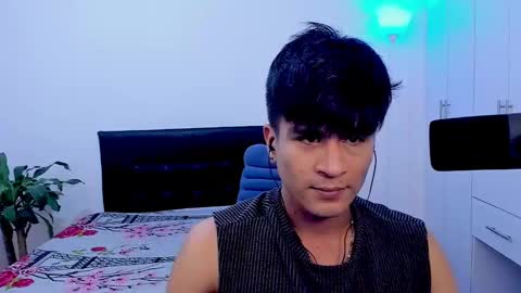 Snapshot of eiden_allenx1 chatting on 02-10-25, 04:08 eiden_allenx1 online show from 02-10-25, 04:08