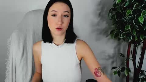 eileenmoores online show from 09-26-25, 06:50