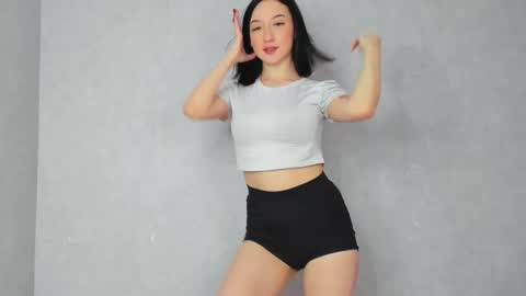 eileenmoores online show from 02-05-26, 07:57