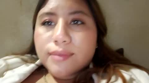 EIMY   MODEL INDEPENDENT online show from 12-25-24, 02:14