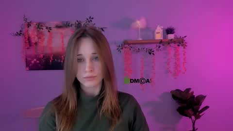 Snapshot of eira_mouse chatting on 02-12-26, 09:37 Sweet Eira online show from 02-12-26, 09:37