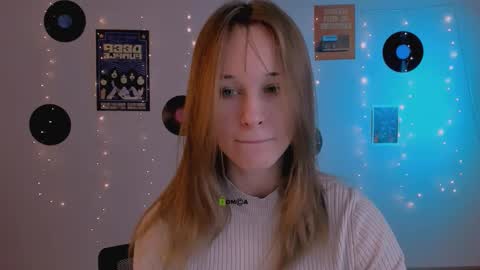 Snapshot of eira_mouse chatting on 02-20-26, 09:54 Sweet Eira online show from 02-20-26, 09:54