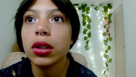 Snapshot of eiviiy1609 chatting on 11-06-25, 01:45 eiviiy1609 online show from 11-06-25, 01:45