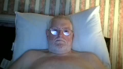 eketman1964 online show from 12-14-25, 11:53