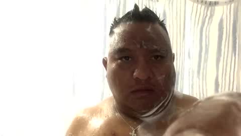 Snapshot of el_santo18 chatting on 12-22-24, 01:55 Santos online show from 12-22-24, 01:55